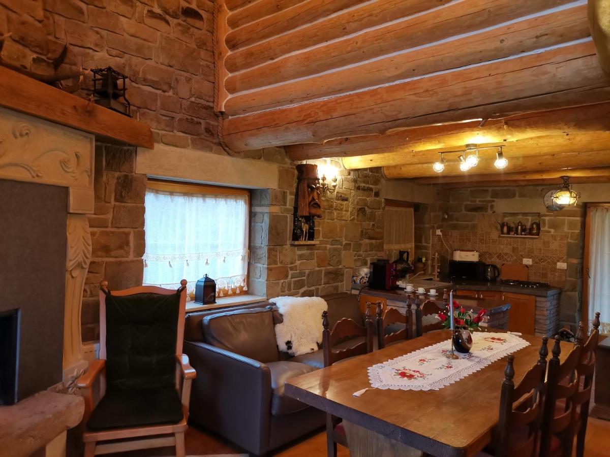Cabana Casa De Piatra, De La Mara Deseşti Buitenkant foto