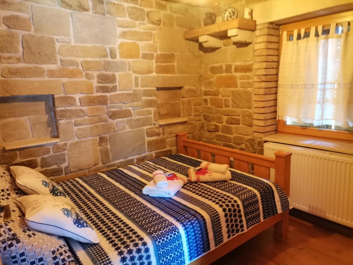 Cabana Casa De Piatra, De La Mara Deseşti Buitenkant foto